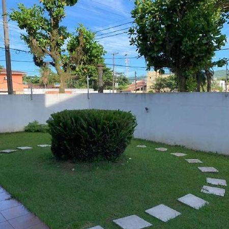 גוארויה Apartamento 2 Quartos A 5 Minutos A Pe Da Praia Da Enseada מראה חיצוני תמונה